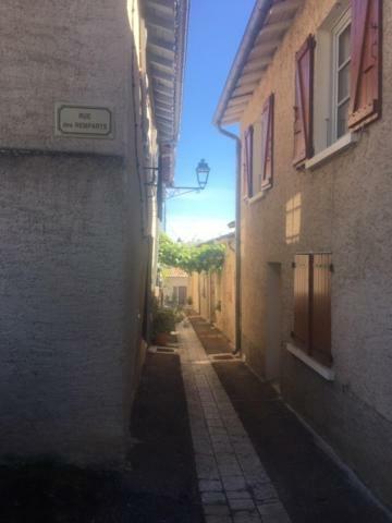 La Maison Des Remparts Lectoure Bagian luar foto